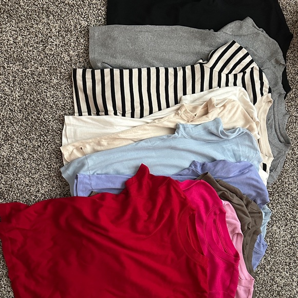 Target Tops - Mixed Women's Tee Bundle - Multi Color Crewnecks